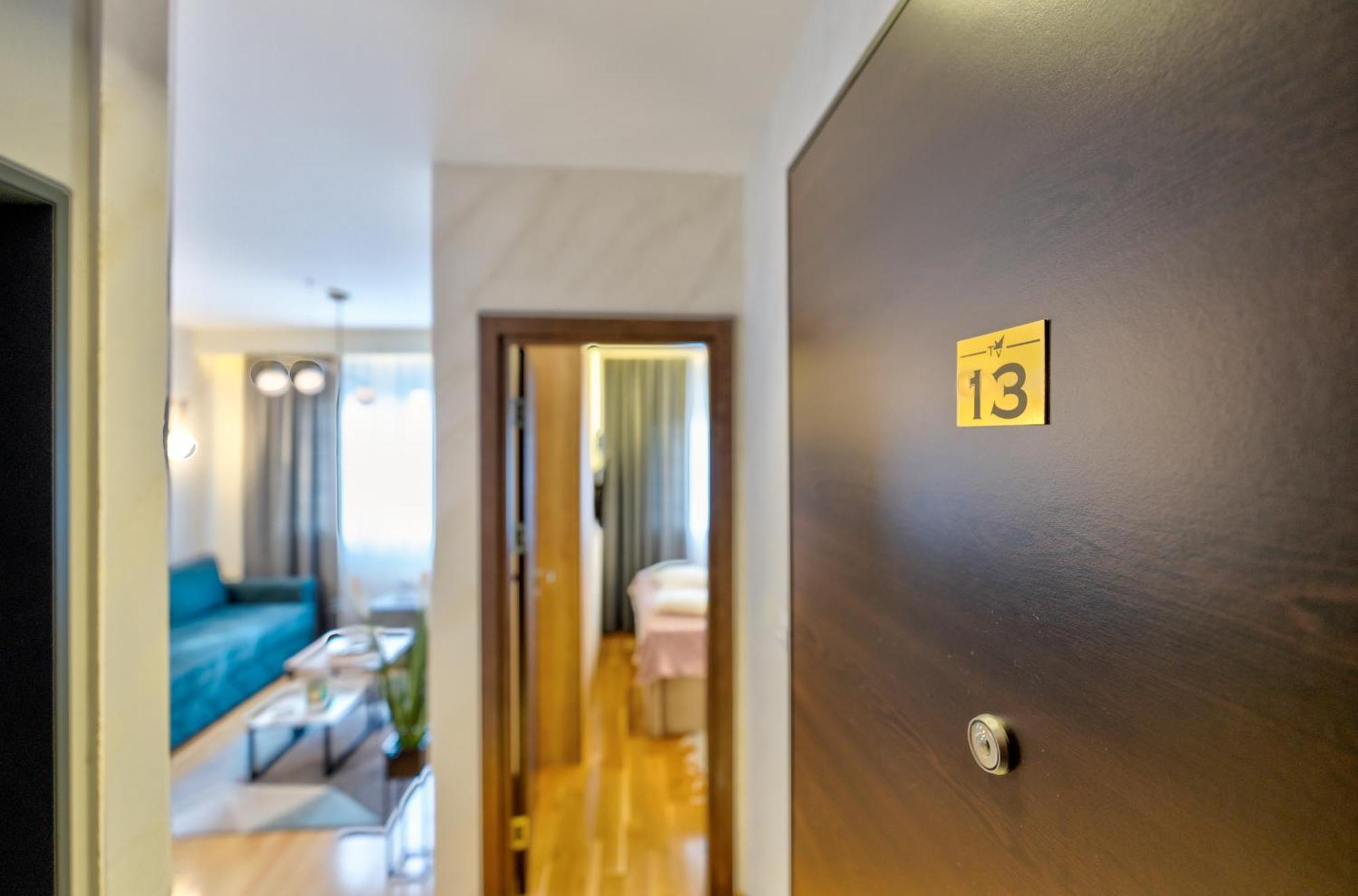 Apartment I&k-13-titova *