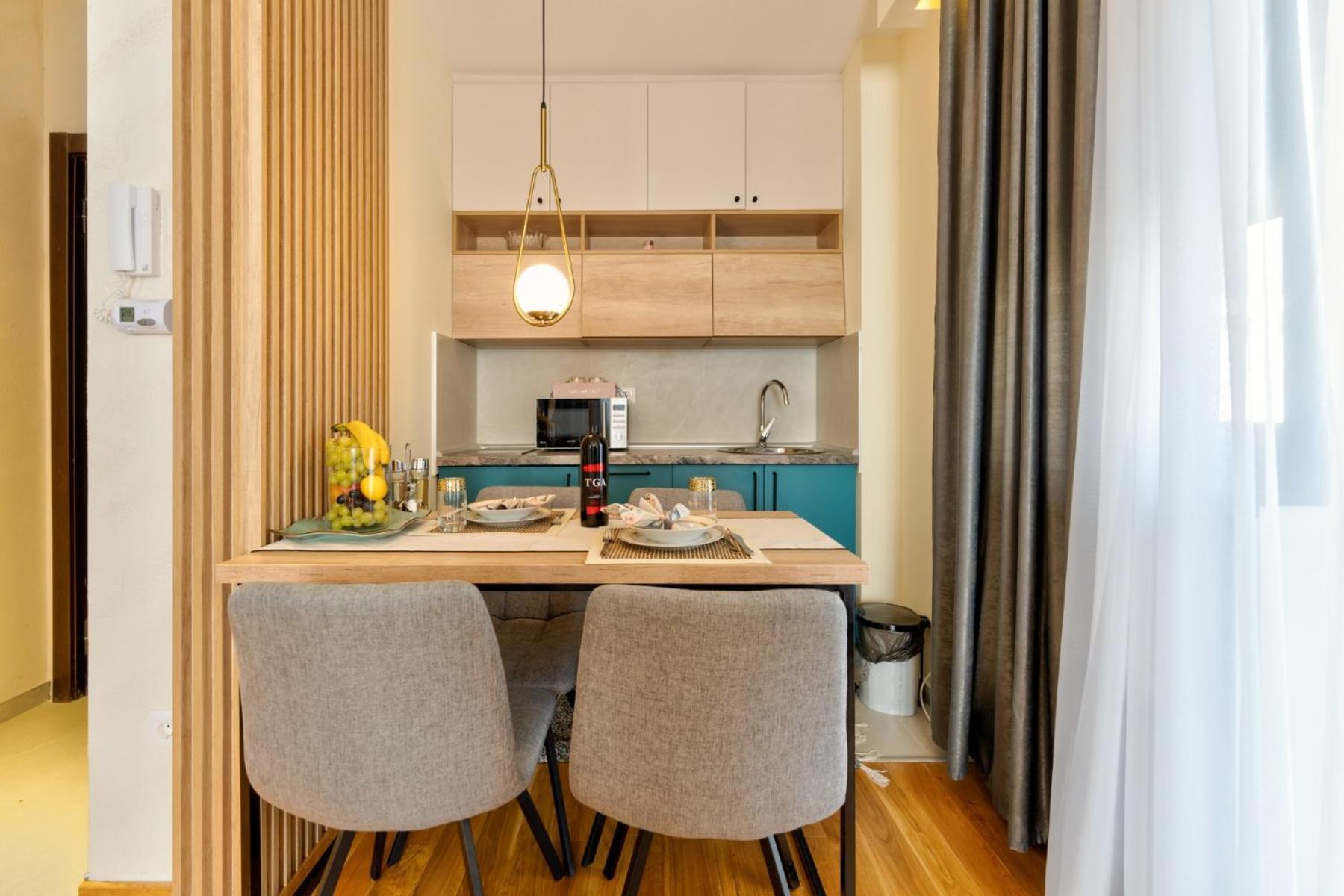 Apartment I&k-13-titova *